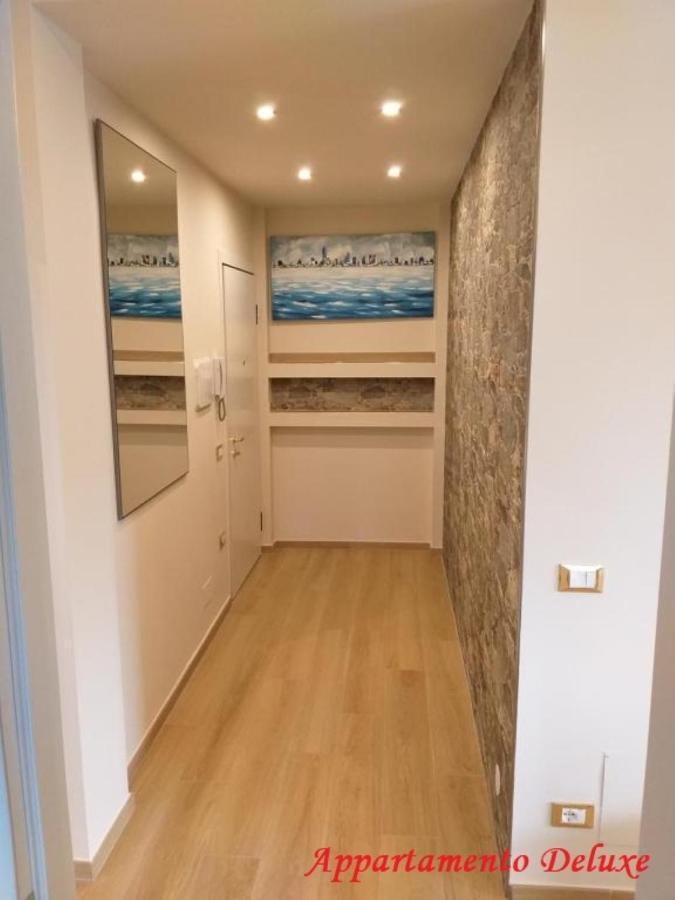דירות דסנזאנו דל גארדה Le Rive מראה חיצוני תמונה